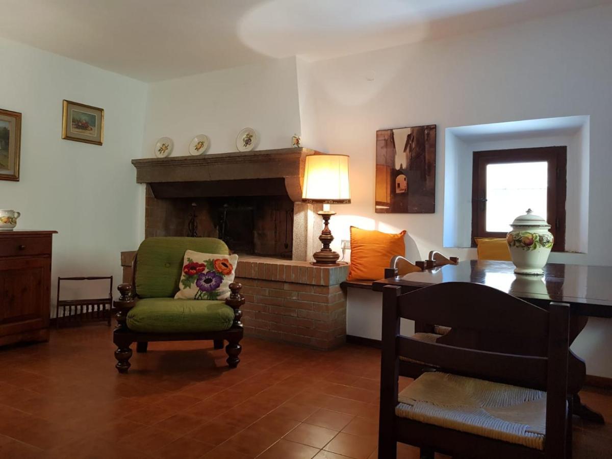 דירות קסטנייטו קרדוצ'י In Castello מראה חיצוני תמונה