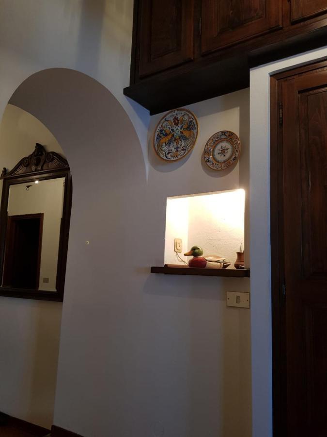 דירות קסטנייטו קרדוצ'י In Castello מראה חיצוני תמונה