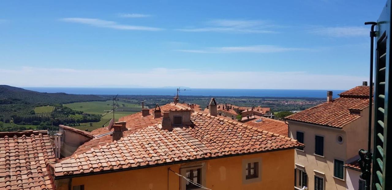 דירות קסטנייטו קרדוצ'י In Castello מראה חיצוני תמונה